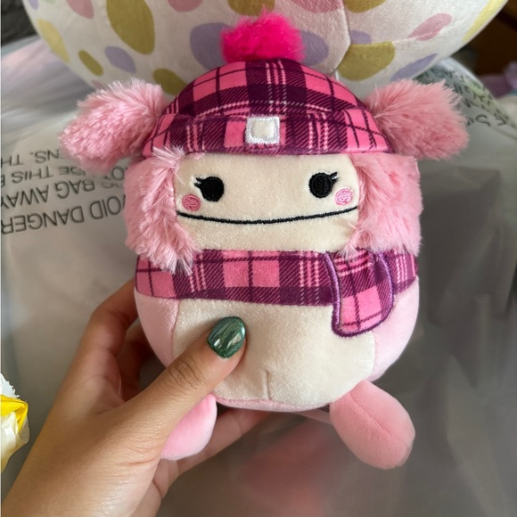 Bundle - Picture 2 of 7